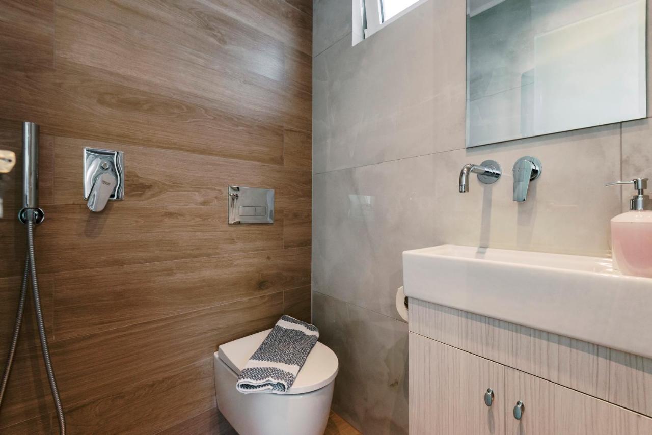 Myrovolos Luxury Suites Vilă